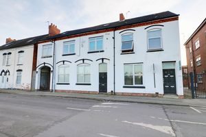 Photo 1- click for photo gallery